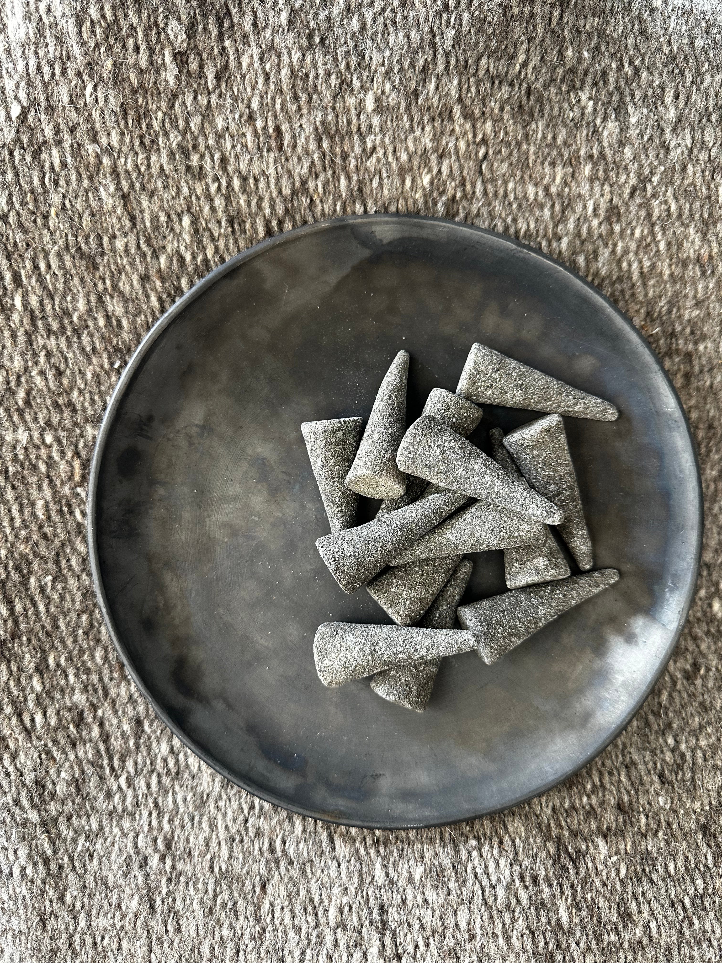 HANDMADE COPAL INCENSE (set of 10) | TEOCALI